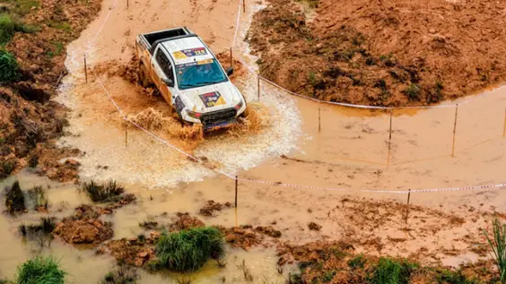 Ấn tượng giải đua xe địa hình VOC 2025